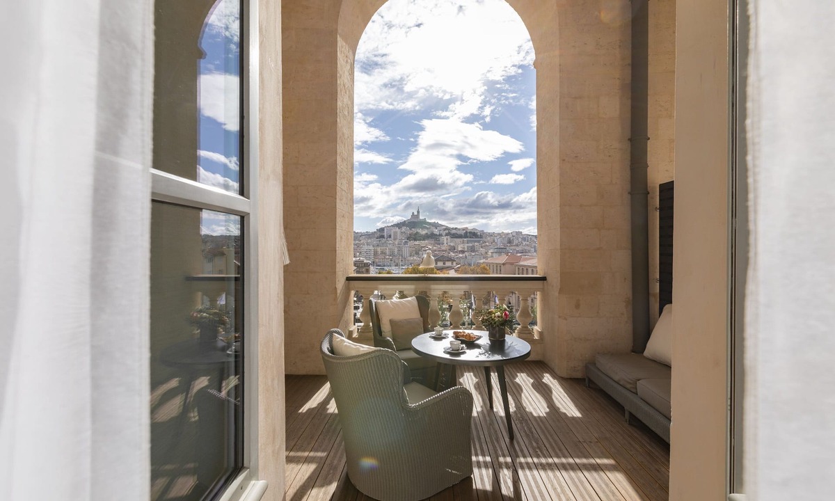 Quartier du Panier Hotel | InterContinental Marseille - Hotel Dieu by IHG