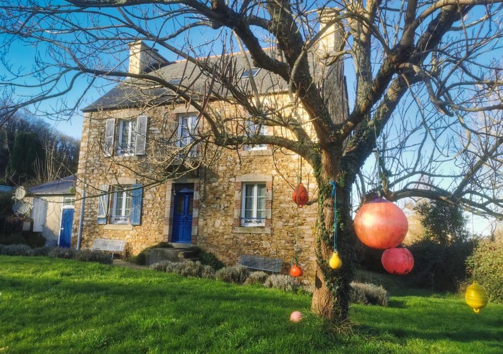 Saint-Jean-du-Doigt House | Ker Yaël – Maison familiale avec grand jardin à 5min de la plage Saint Jean du doigt