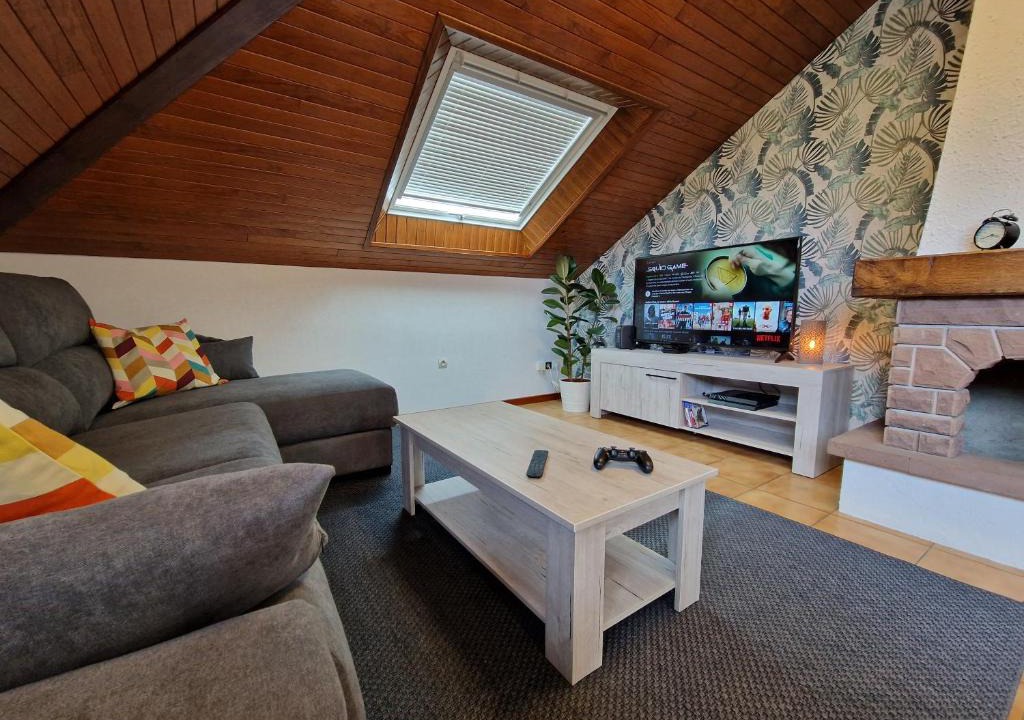 Dabo Apartment | L'école buissonnière