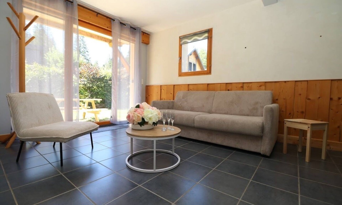 Premanon Apartment | L'écrin des Epicéas Apartment 4/6 people