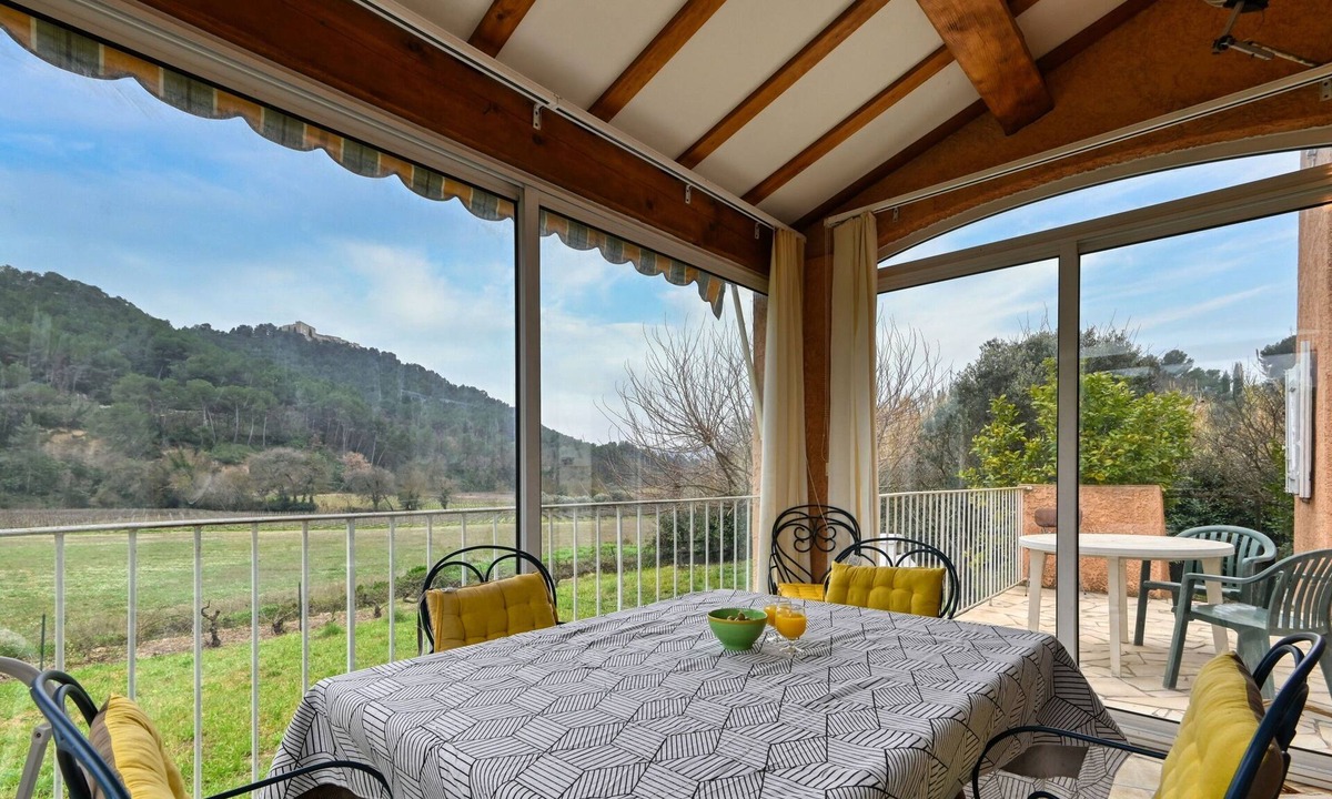 Le Castellet House | L’Écrin du Brulat - Jardin et vue montagnes