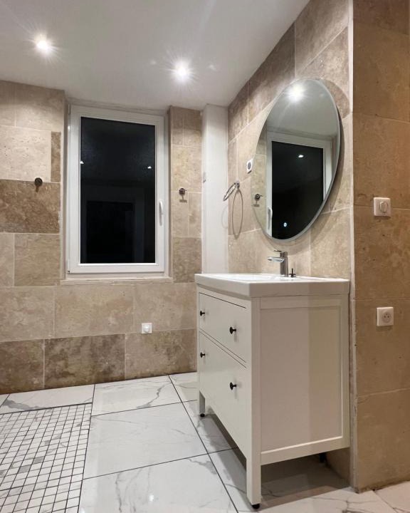 Chalons-en-Champagne Apartment | L´ÉMERAUDE 1