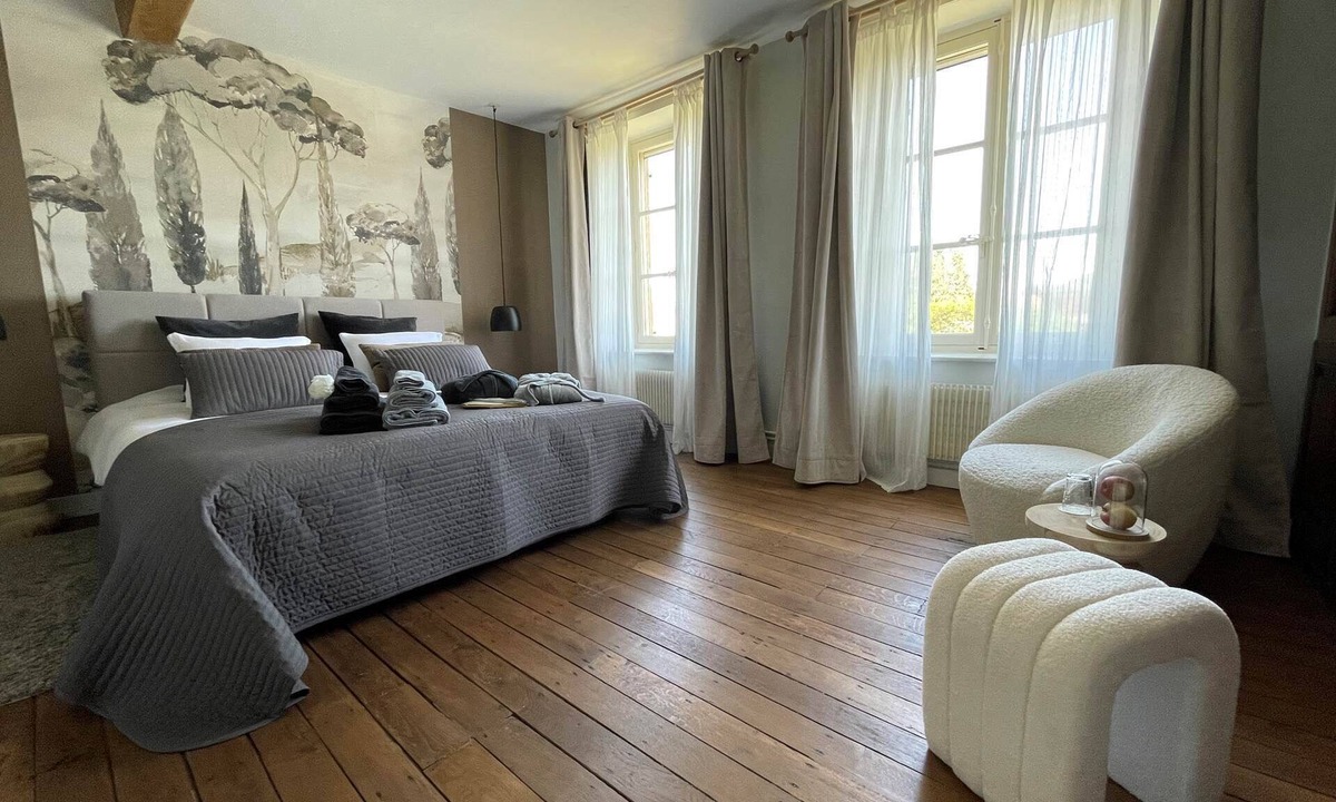 Vendresse House | L'Allée des Douglas - Maison Longue