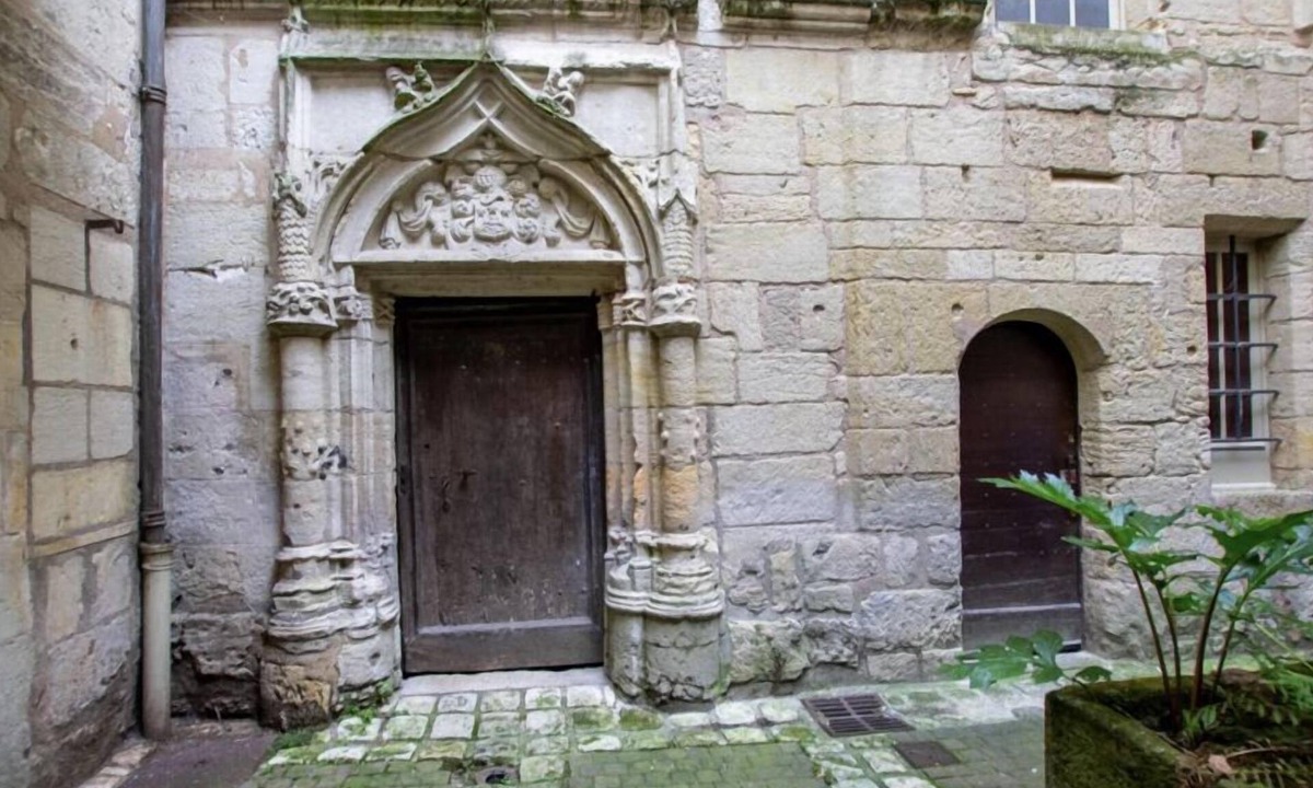 Perigueux Apartment | L Appartement Particulier dun Hôtel Particulier Datant du Xvieme Siècle