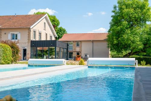 Saint-Hilaire-le-Petit House | L'Artbanne - Maison Hestia
