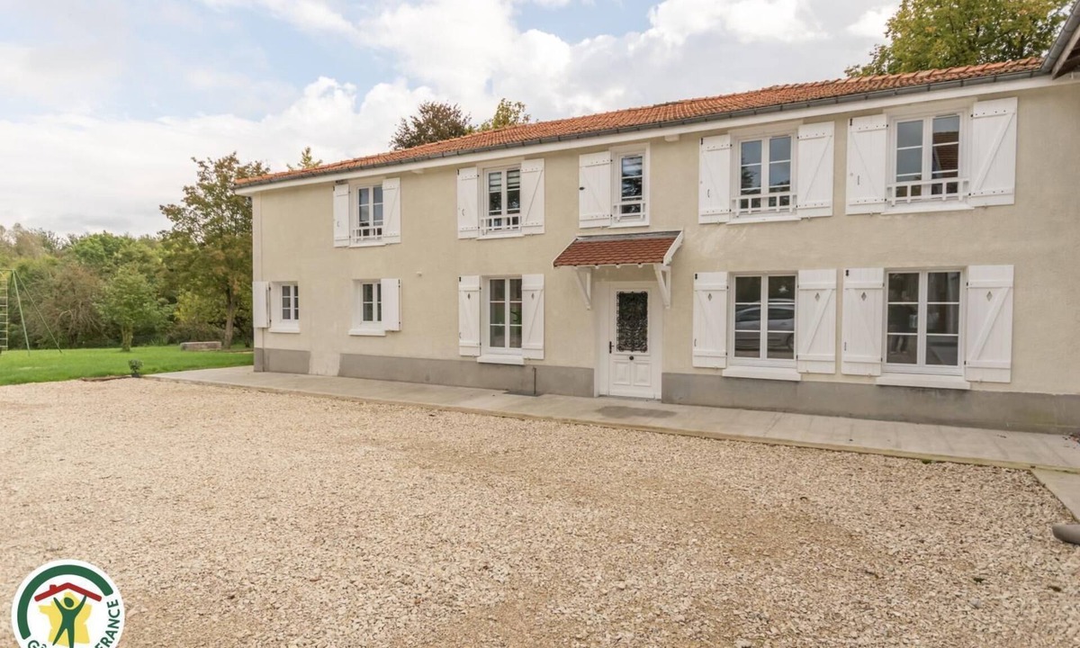 La Chapelle-Felcourt House | L'Ecrin de La Chapelle