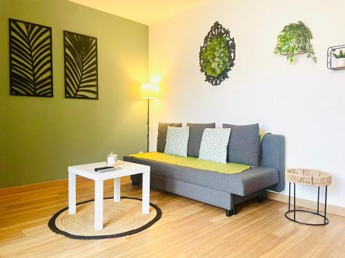 Saint-Avold Apartment | L'escale aux 3 frontières, parking, wifi, balcon