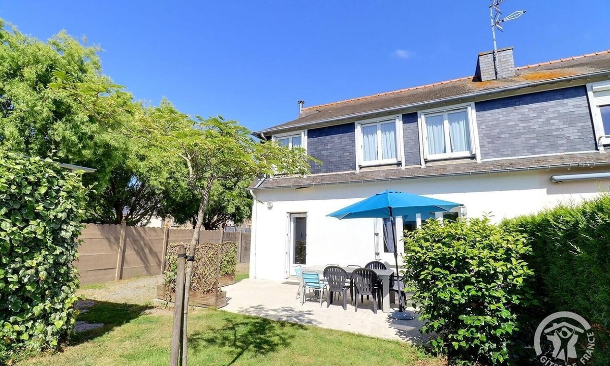 Hirel House | L' Hirondelle - Hirel