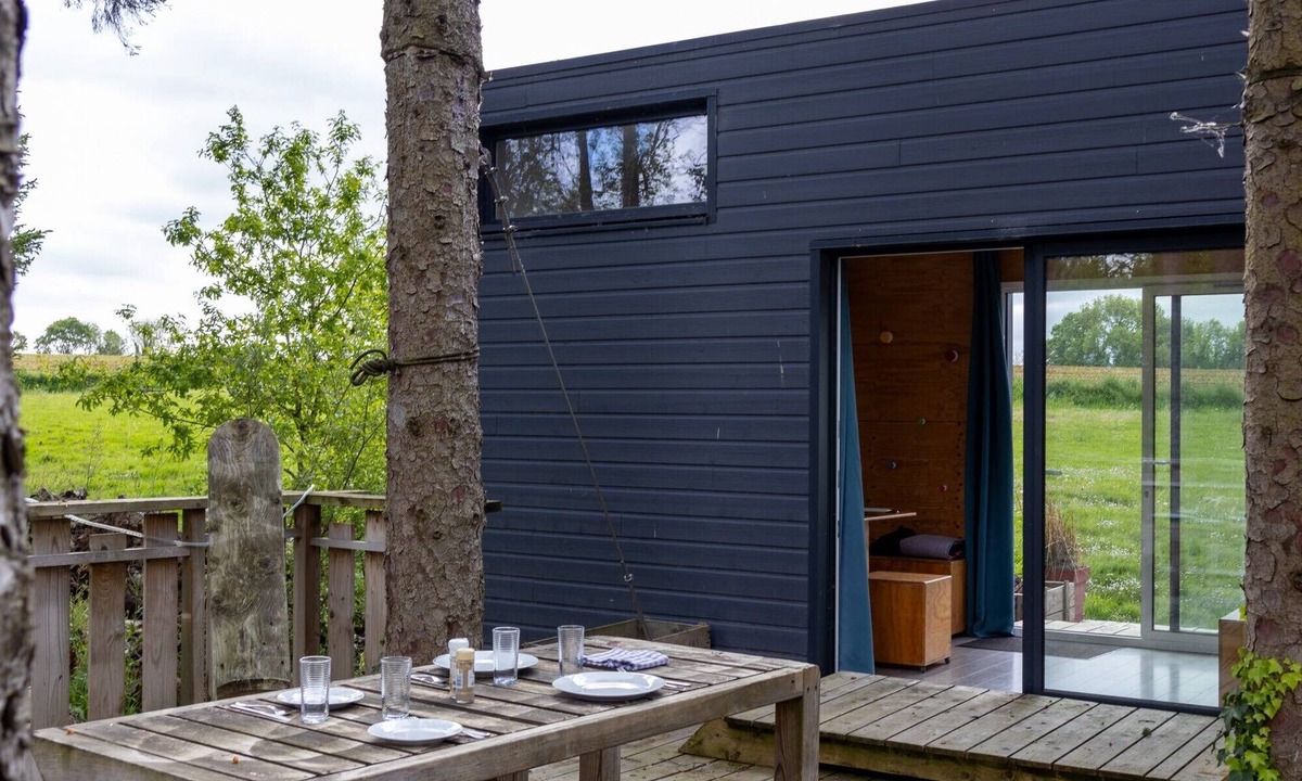 Gommenec'h House | La Cafoutche Tiny – 5 Guests with Private Terrace, Shared Garden, and Wi-Fi