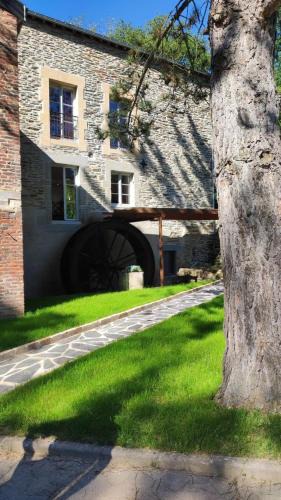 Neufmanil House | La chaira