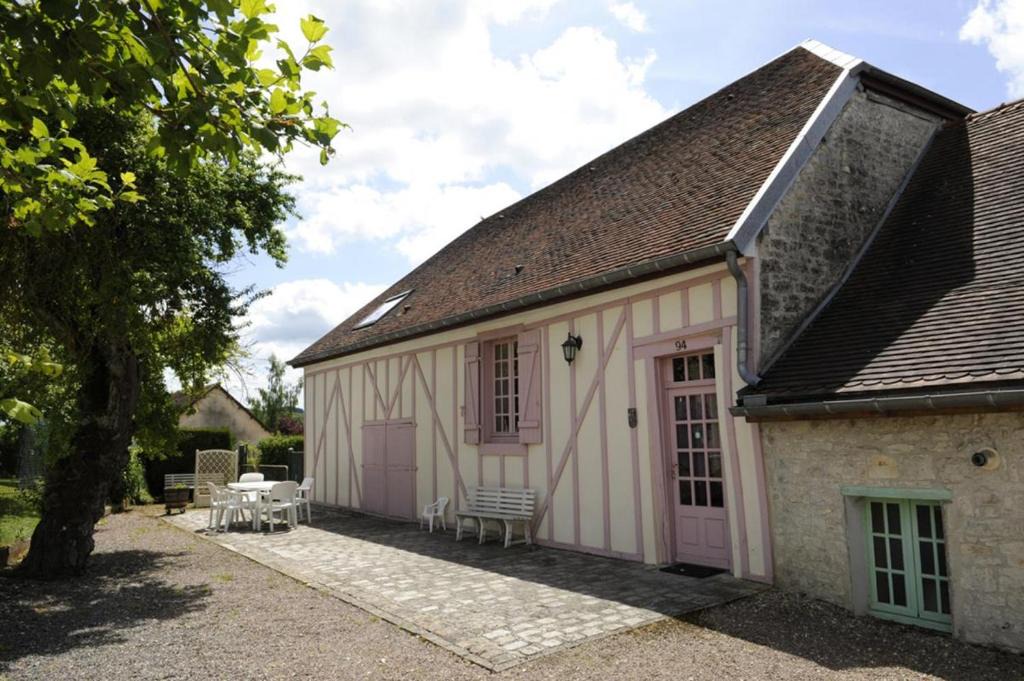 Bligny House | La compagnie du soleil