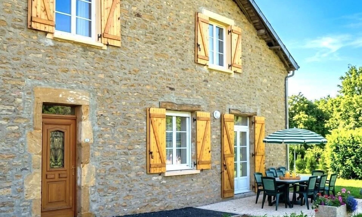 Douzy House | LA FERME DE LA FONTAINE