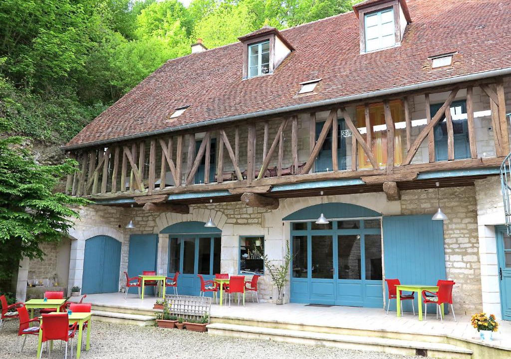 Tonnerre Bed & Breakfast | La Ferme de la Fosse Dionne