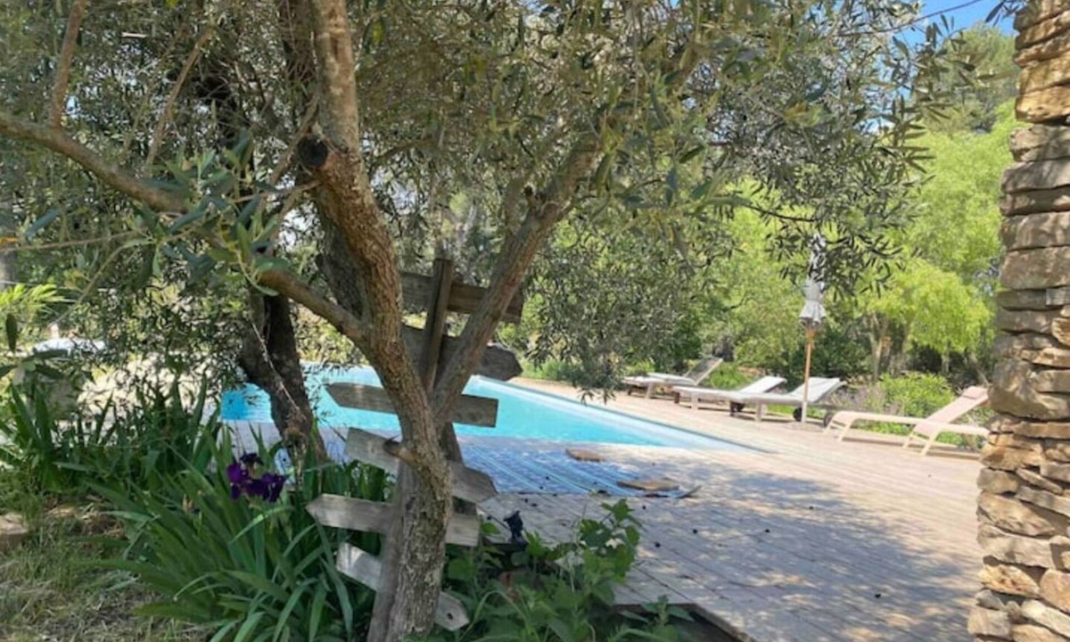 Quartier des Espesses Apartment | La Finca , et si Cétait le Sud