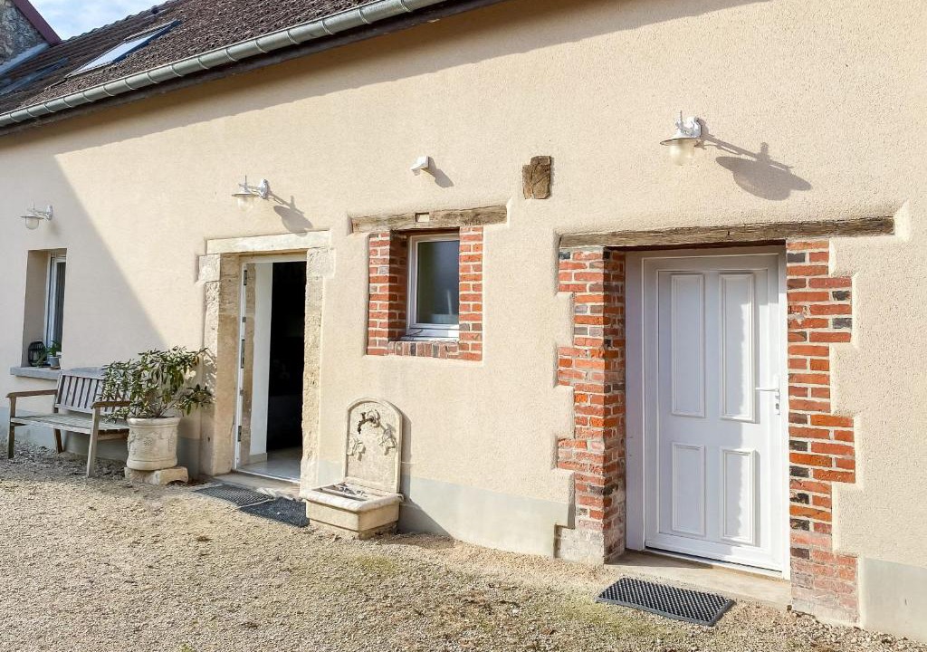 Flavigny House | La Grange de Flavigny