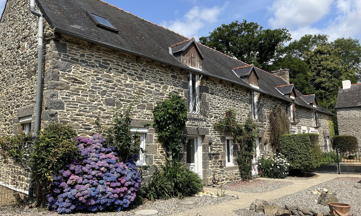 Le Mene Bed & Breakfast | La Haye D'armor, Gite au Calme à la Campagne, Animaux de Compagnie Acceptés!