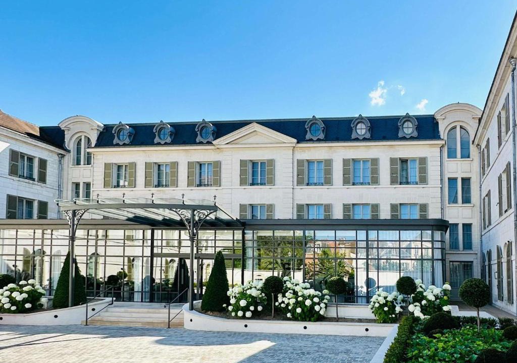 Old Town Hotel | La Licorne Hotel & Spa Troyes - MGallery Collection