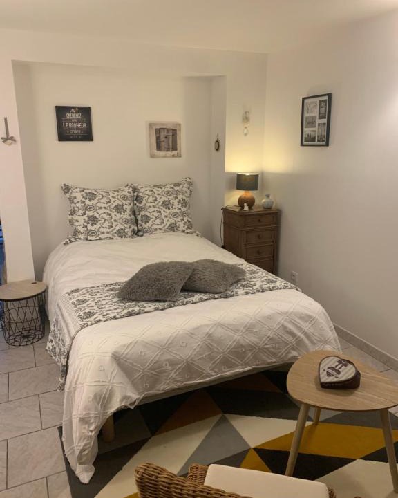 Remoncourt Apartment | la maison bleue appart 1
