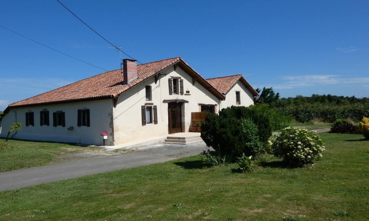 Saint-Lon-les-Mines House | La Maison du Becq - Saint LON LES Mines