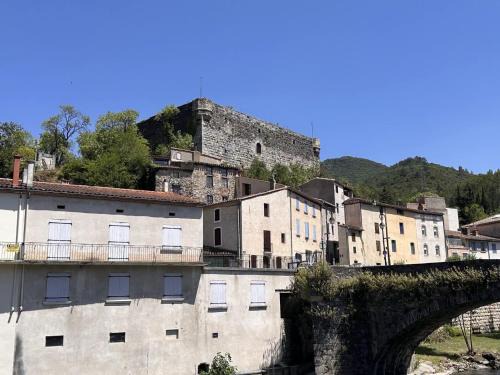 Quillan House | La Maison du Quai - Proche des Grottes du Planal
