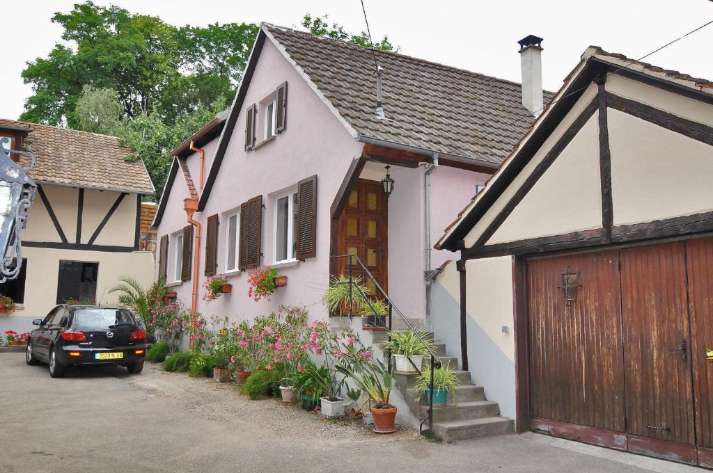Ingersheim House | LA MAISON FLEURIE Gîtes du Florimont