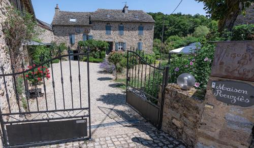 La Bastide-l'Eveque Bed & Breakfast | La Maison Rouziès