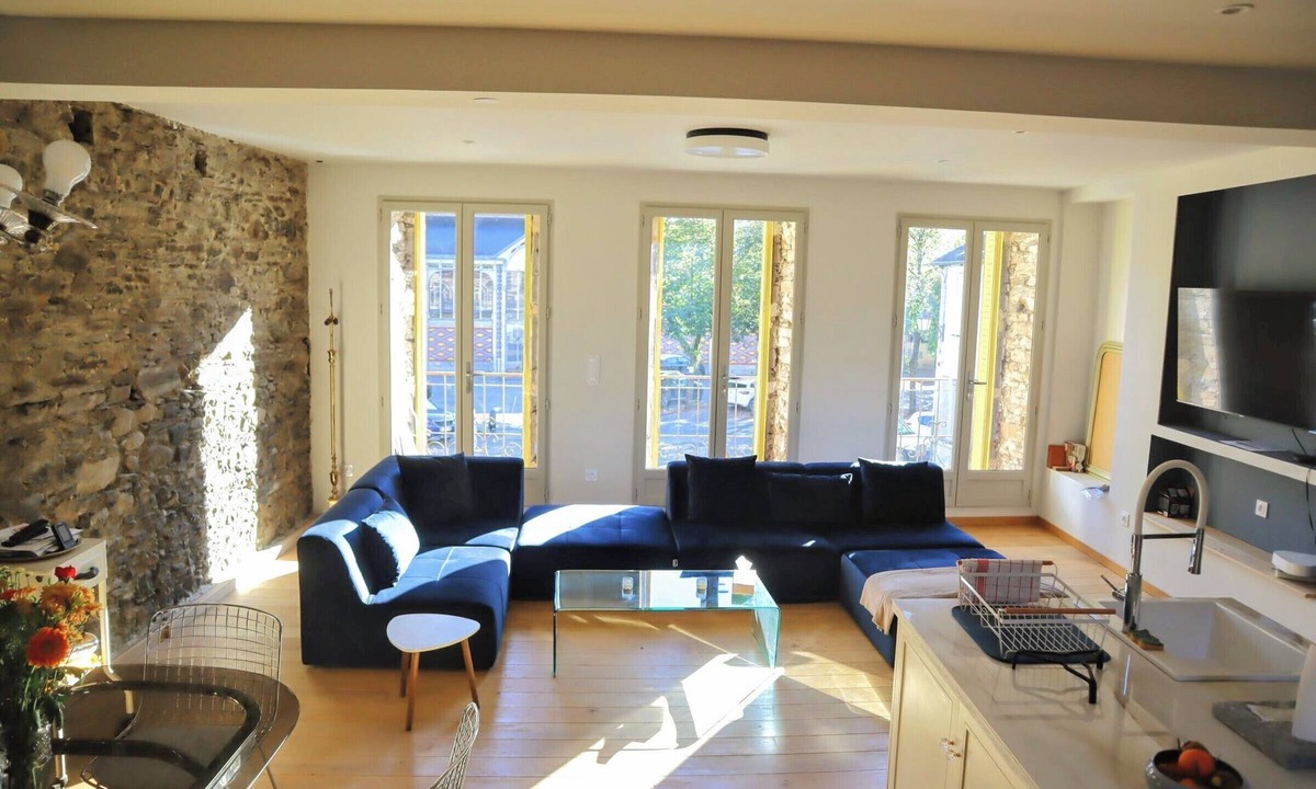 Bagneres-de-Luchon House | La Myrtillette: whole building for 8 - 10 people