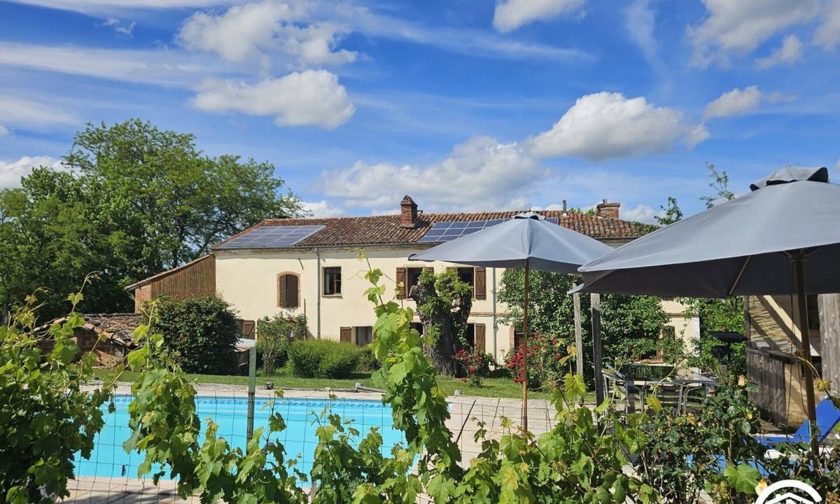 Montvalen House | La Souque - MONTVALEN