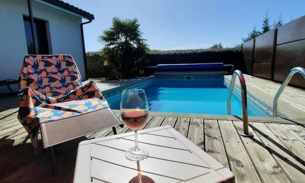 Gigouzac House | « Lagon » Maison avec piscine & calme dans le Lot