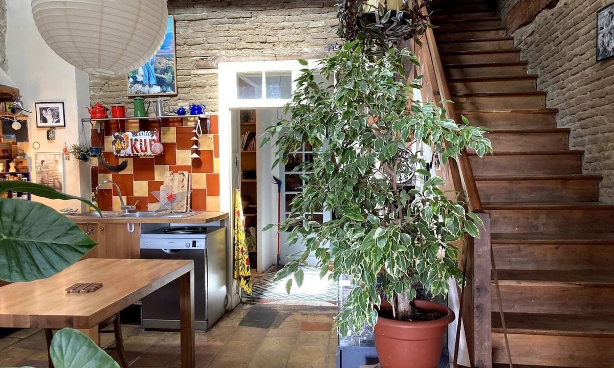 Salvagnac House | Large house for family holidays