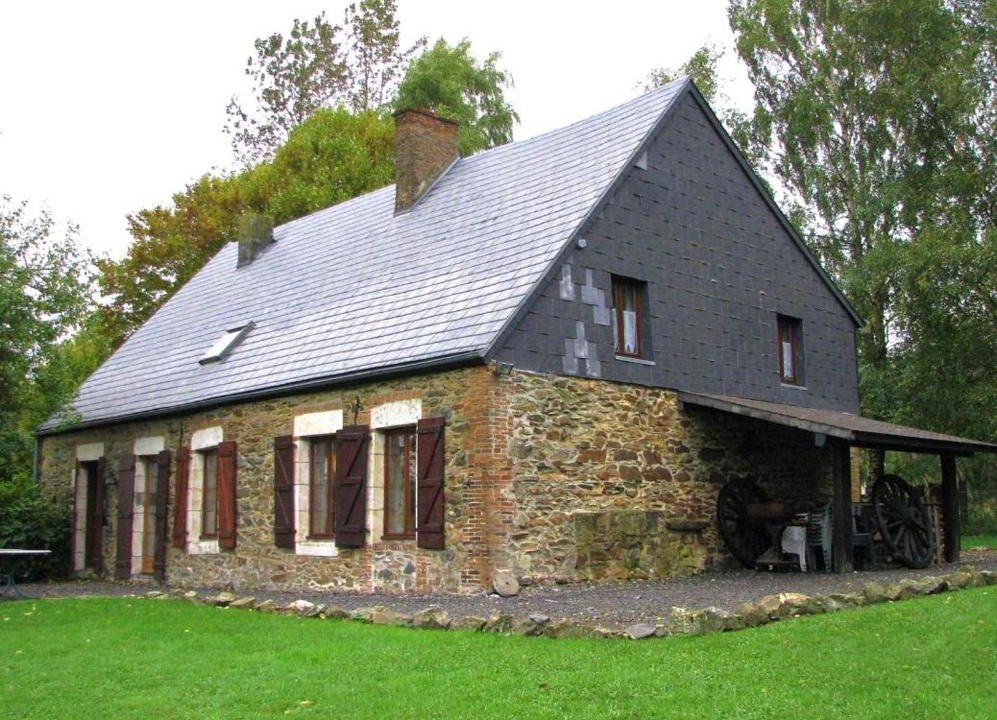 Brognon House | Le caprice