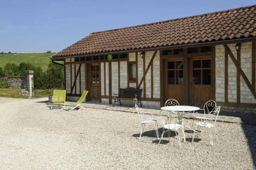 Colombe-le-Sec House | Le cellier aux moines