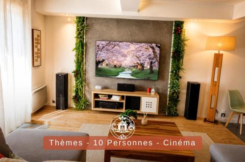 La Riviere-de-Corps Villa | Le Cercle des Éléments - Maison d'exception - Cinéma, Parking privé -Classé 4 étoiles