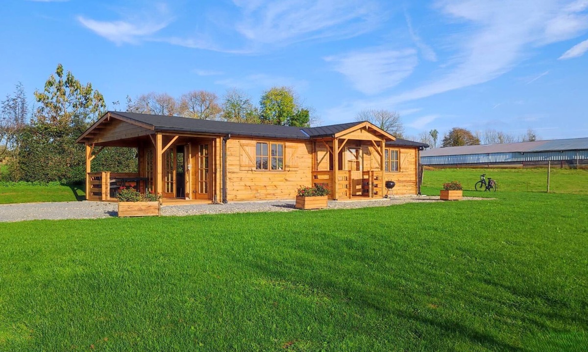 Mazerny House | LE CHALET DE LA PRESLE