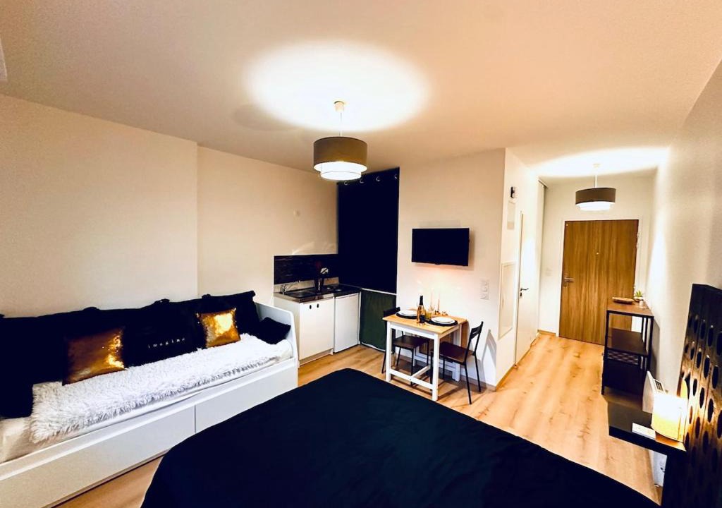 Reims Apartment | Le Champenois Au coeur des maisons de Champagne
