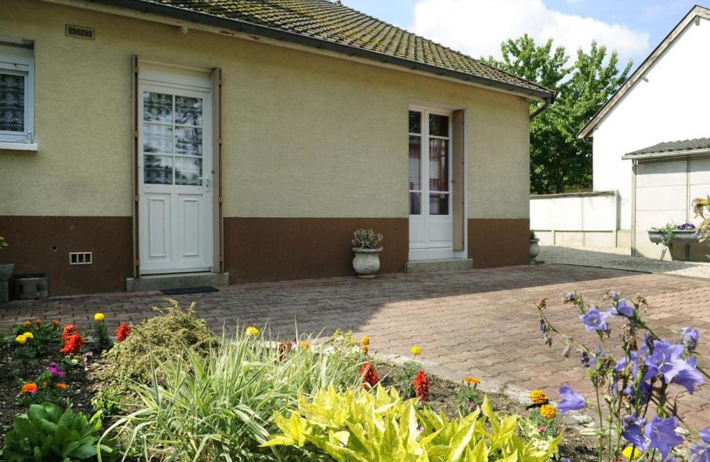 Mery-sur-Seine House | Le claujovin