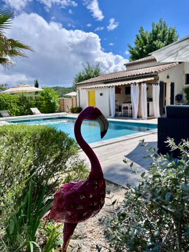Serviers-et-Labaume Apartment | Le Clos D'icelle Studio Premium et Piscine