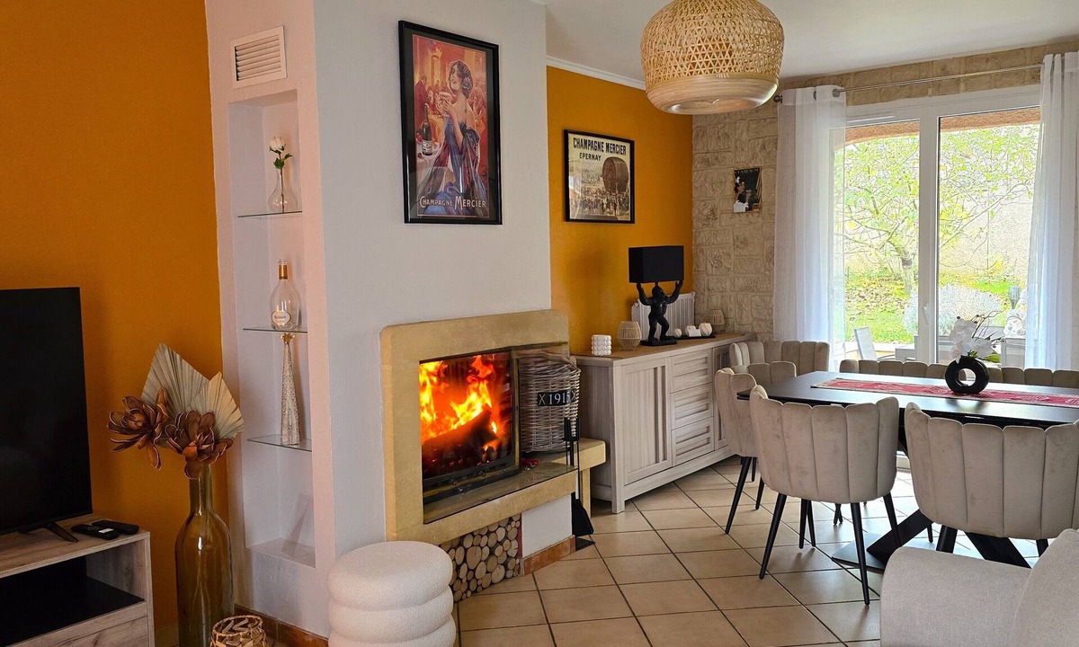 Epernay House | LE CLOS DE LA TREILLE * Charming gîte ideal for your Champagne holidays