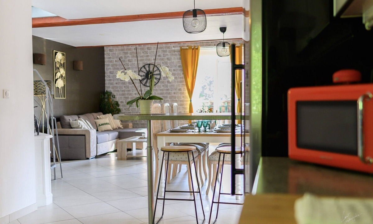 Epinal Apartment | Le Cocon: between city and nature, overlooking the lake, ideal for families and professionals