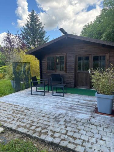 Villeneuve-sur-Yonne Ski Chalet | Le Cocon du Jardin