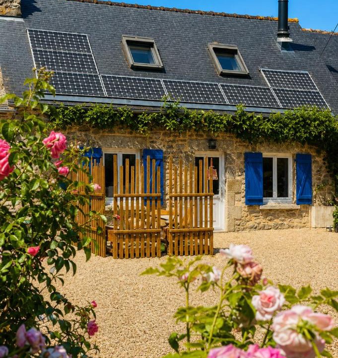 Cohiniac House | Le Domaine d Eden Un gîte cosy au cœur d un jardin luxuriant