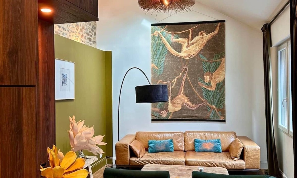 Combourg Apartment | LE DUPLEX - Charming gîte at the foot of the Château