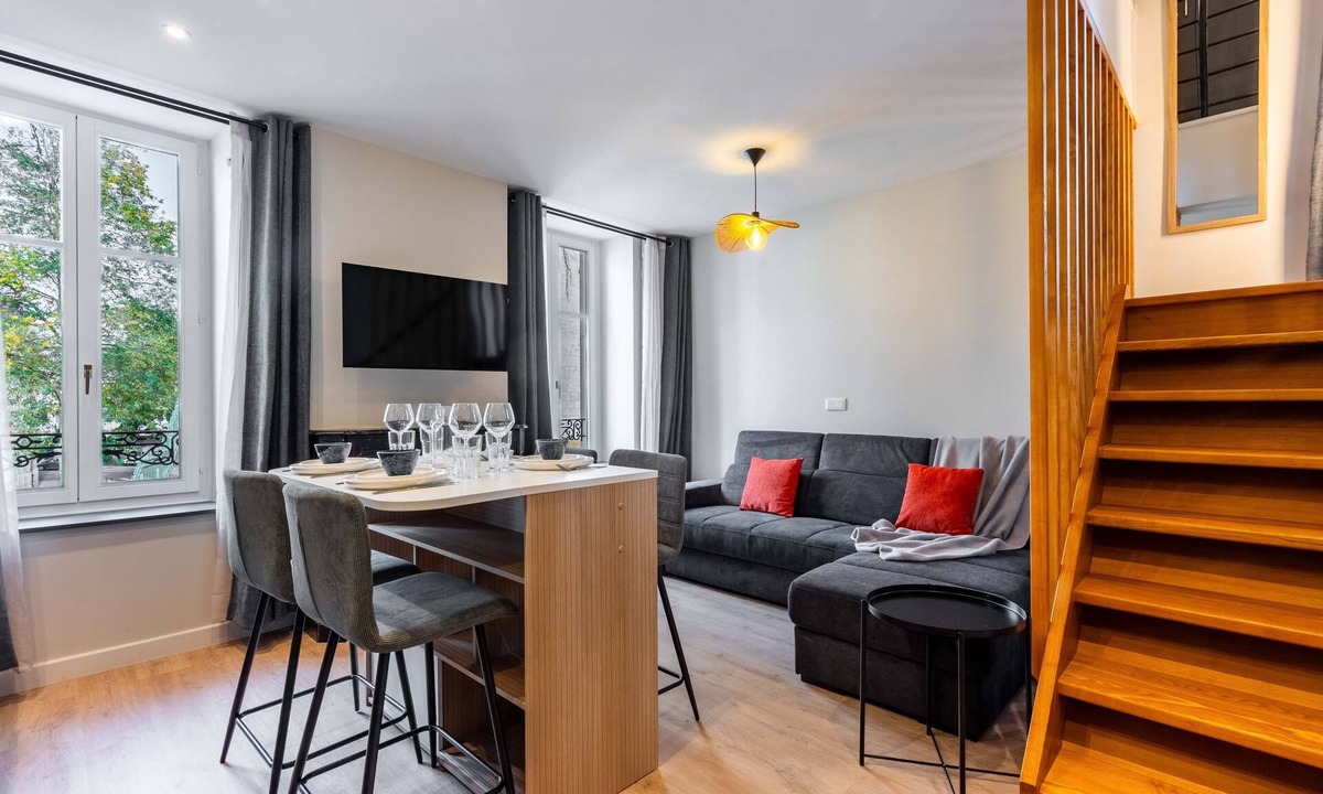 Nancy City Centre Apartment | Le Duplex de la Craffe - Vieille ville de Nancy