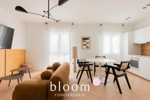 Poincare - Foch - Anatole France - Croix de Bourgogne Apartment | Le Duplex de Standing de Foch