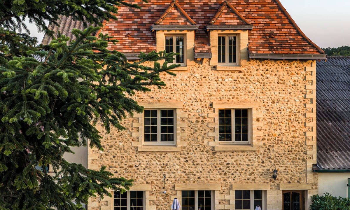 Saint-Geyrac House | Le Figuier, 10 pers. with games room, billiards & table soccer