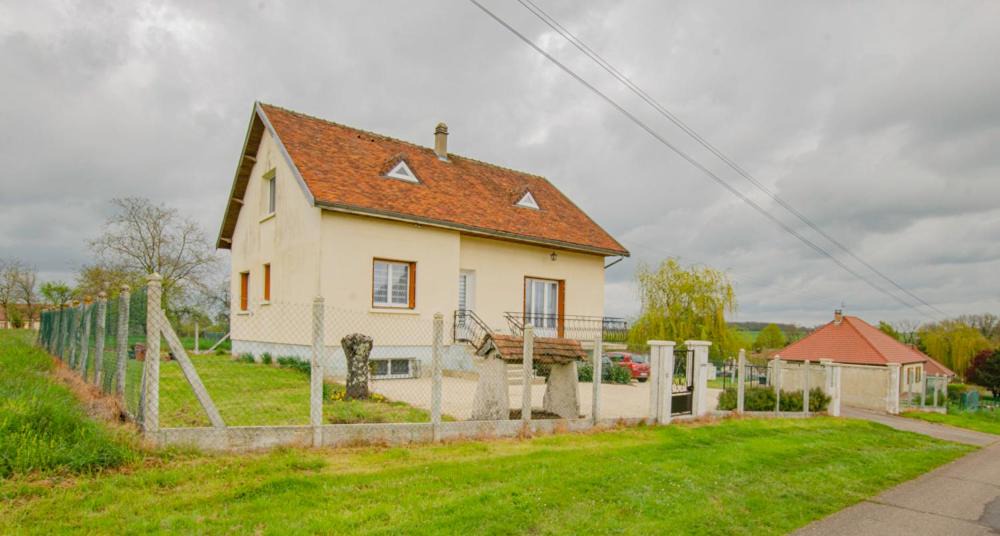 Chauffour-les-Bailly House | Le gîte des deux familles