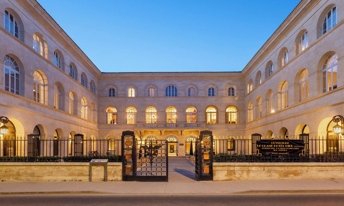 Quartier Administrations Hotel | Le Grand Hôtel Dieu by SOWELL COLLECTION