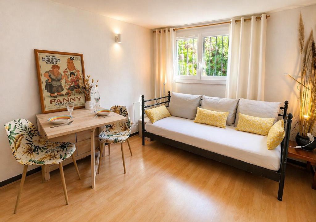 Raphele-les-Arles Apartment | Le jardinet d'Emma - Jacuzzi privé, Jardin au calme entre Arles, Camargue et Alpilles avec parking gratuit