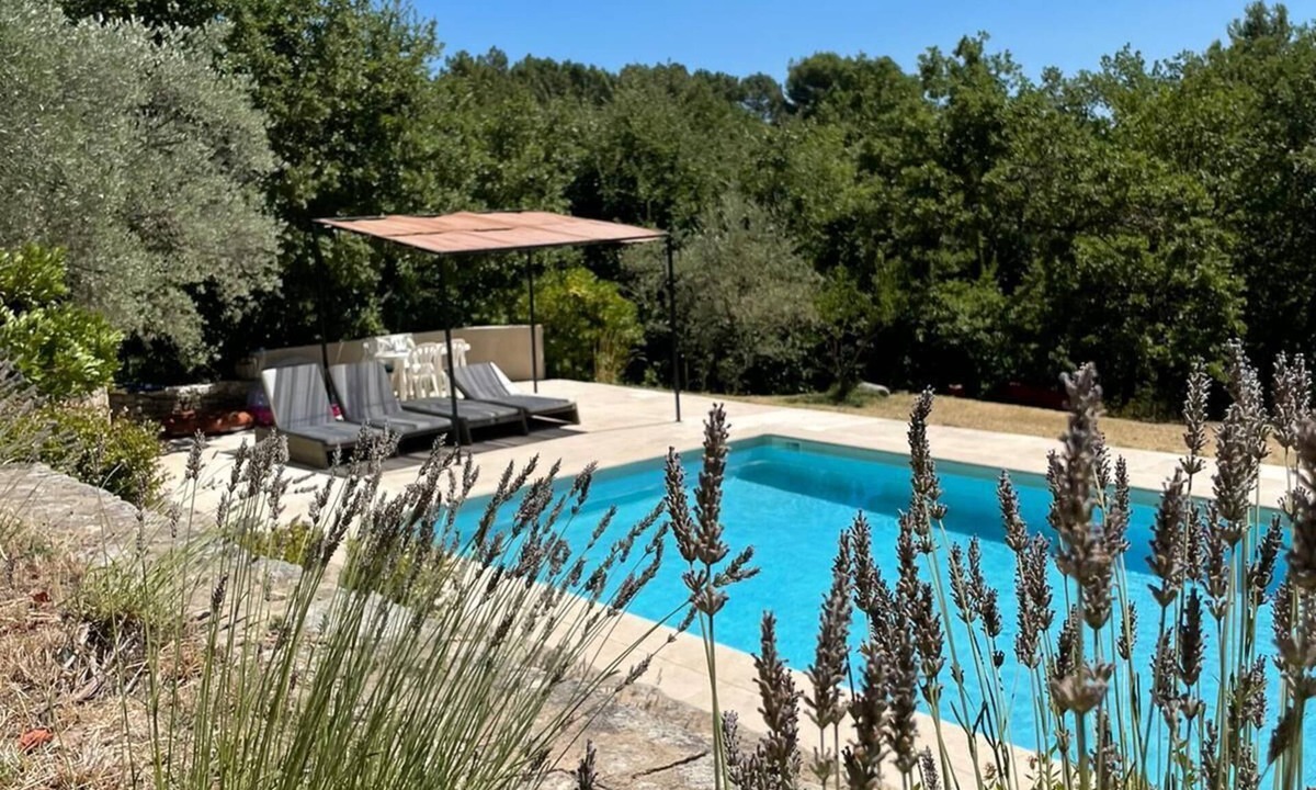Roussillon House | Le Mas Saint Joseph 19ème Siècle à1 km du Village de Roussillon Face au Luberon