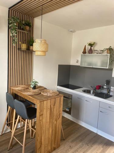 Troyes House | Le passage